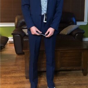 Classic Navy Men's Slim Suit with 2 Dress Shirts